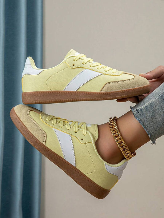 Retro Leather Court 82