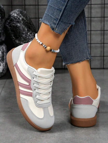 Camden Court Creme-Graue Rosen-Sneaker