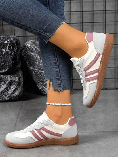 Camden Court Creme-Graue Rosen-Sneaker