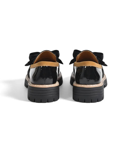 Dámské platformové lakované mokasíny s mašlí