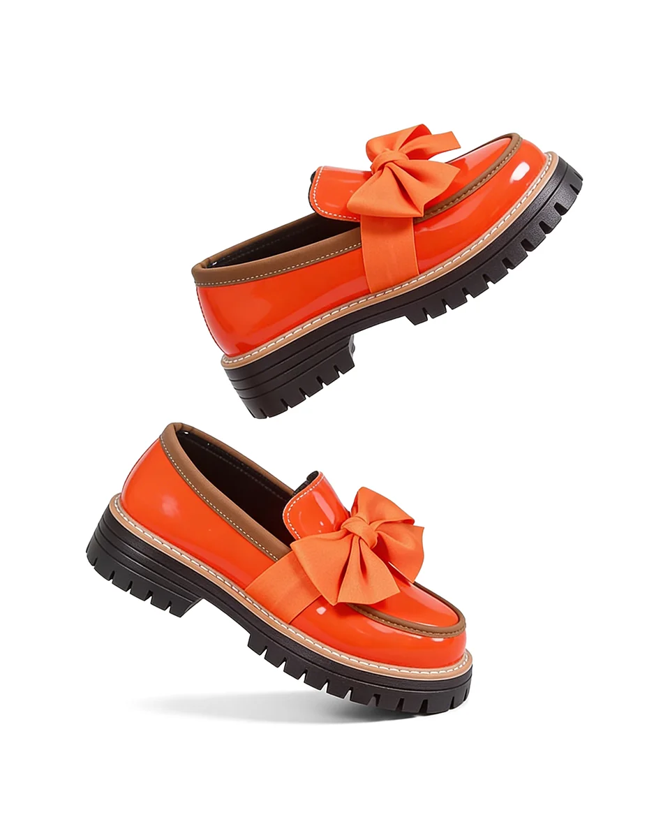 Dámské platformové lakované mokasíny s mašlí